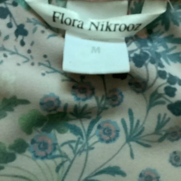 ~ Women's Short Robe ~ - Picture 10 of 14